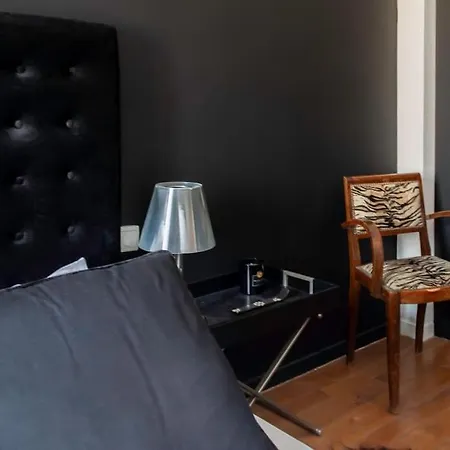 Apartamento L30 Styly Old Town Central 2 Balconies 5mins Sea *